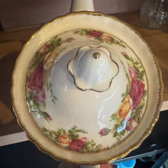 Royal Albert Old Country‎ Roses Floral Pattern Teapot - Picture 6 of 7